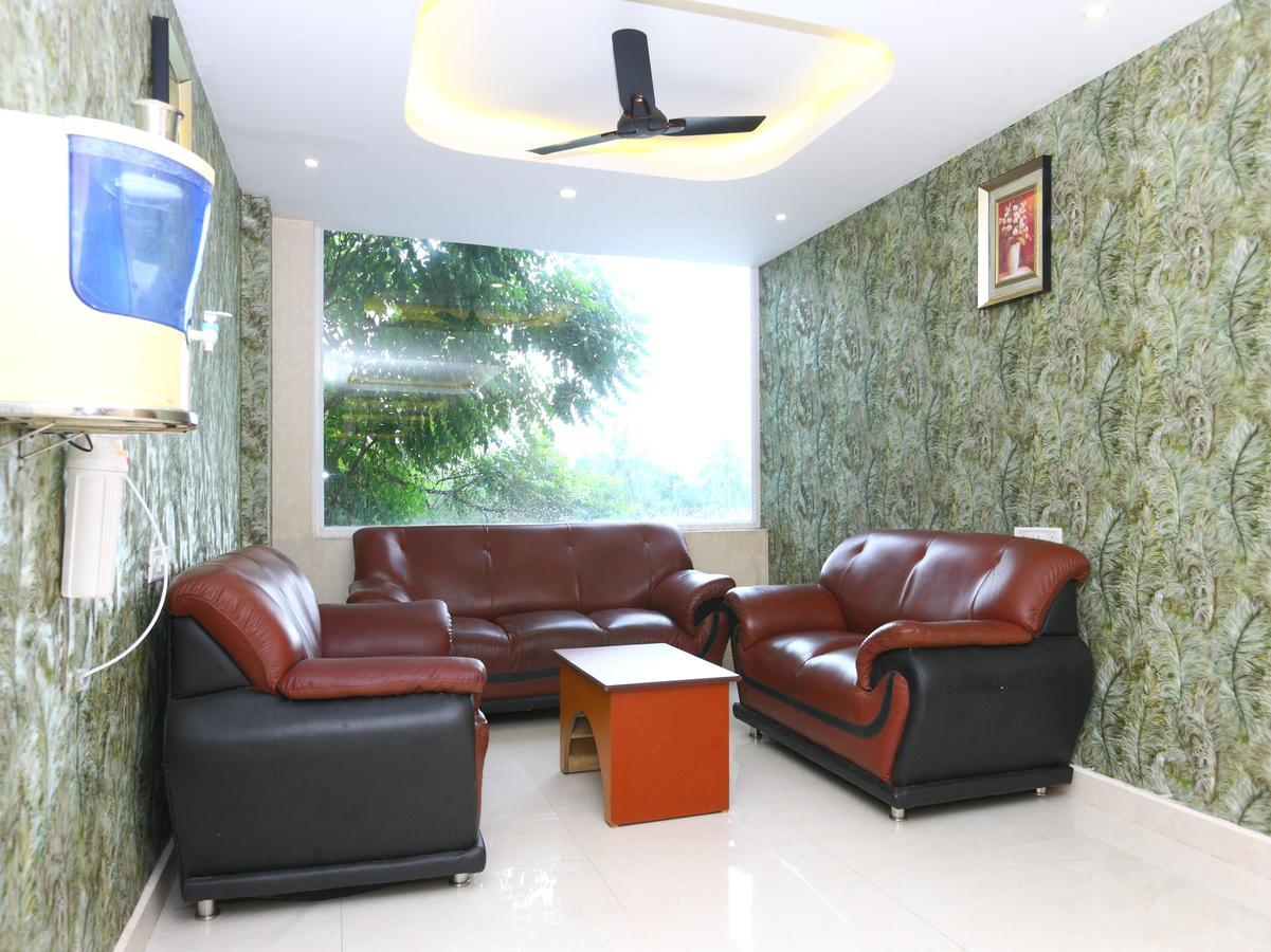 فندق كانتشيبورامفي  Oyo 10017 Rb Grand Residency المظهر الخارجي الصورة