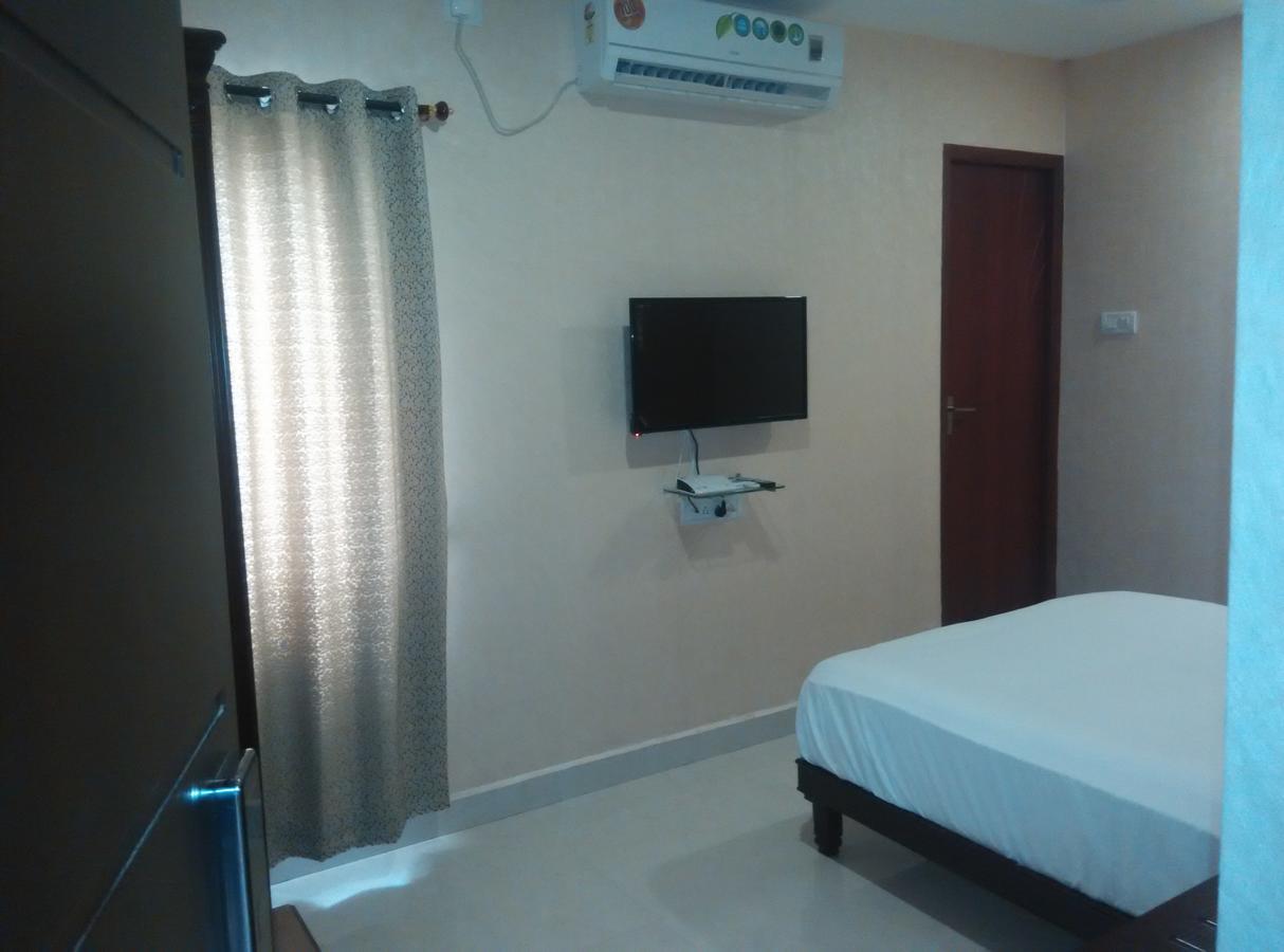 فندق كانتشيبورامفي  Oyo 10017 Rb Grand Residency المظهر الخارجي الصورة