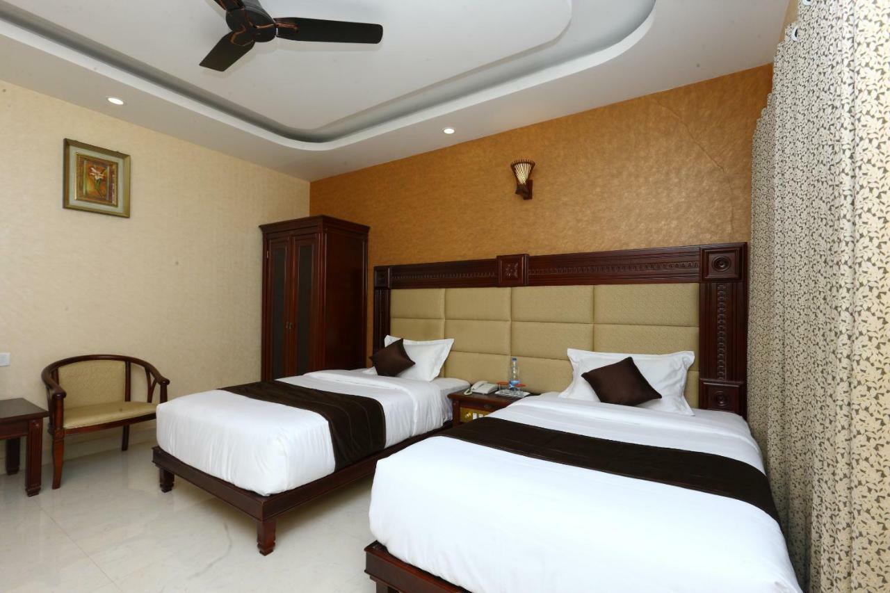 فندق كانتشيبورامفي  Oyo 10017 Rb Grand Residency المظهر الخارجي الصورة